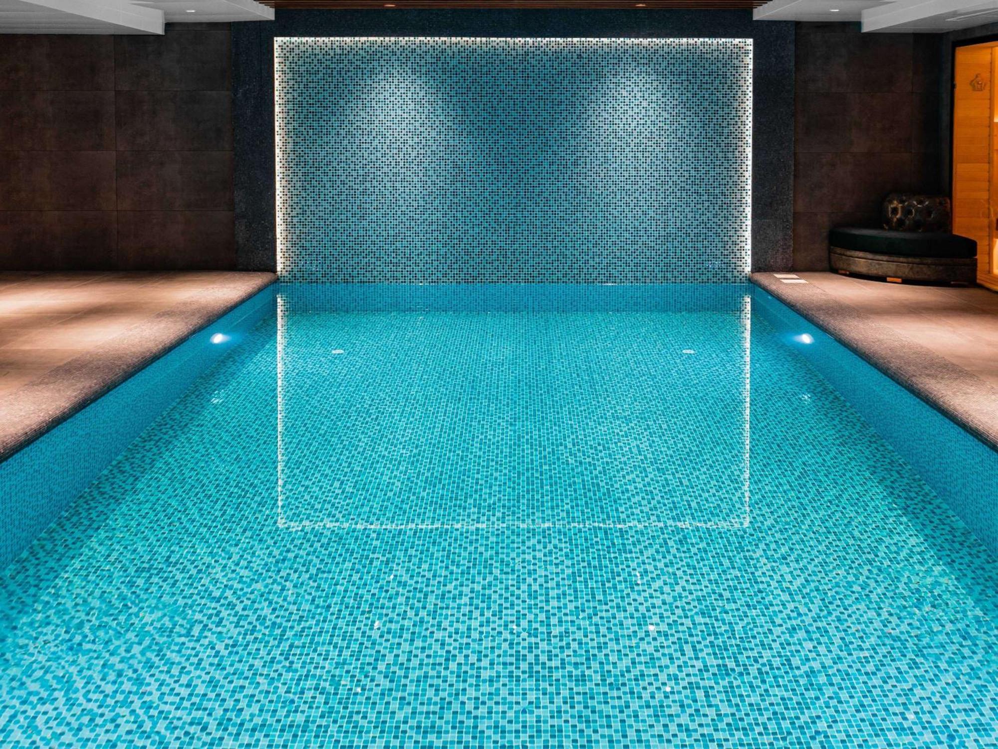 Moevenpick Samarkand Bagian luar foto