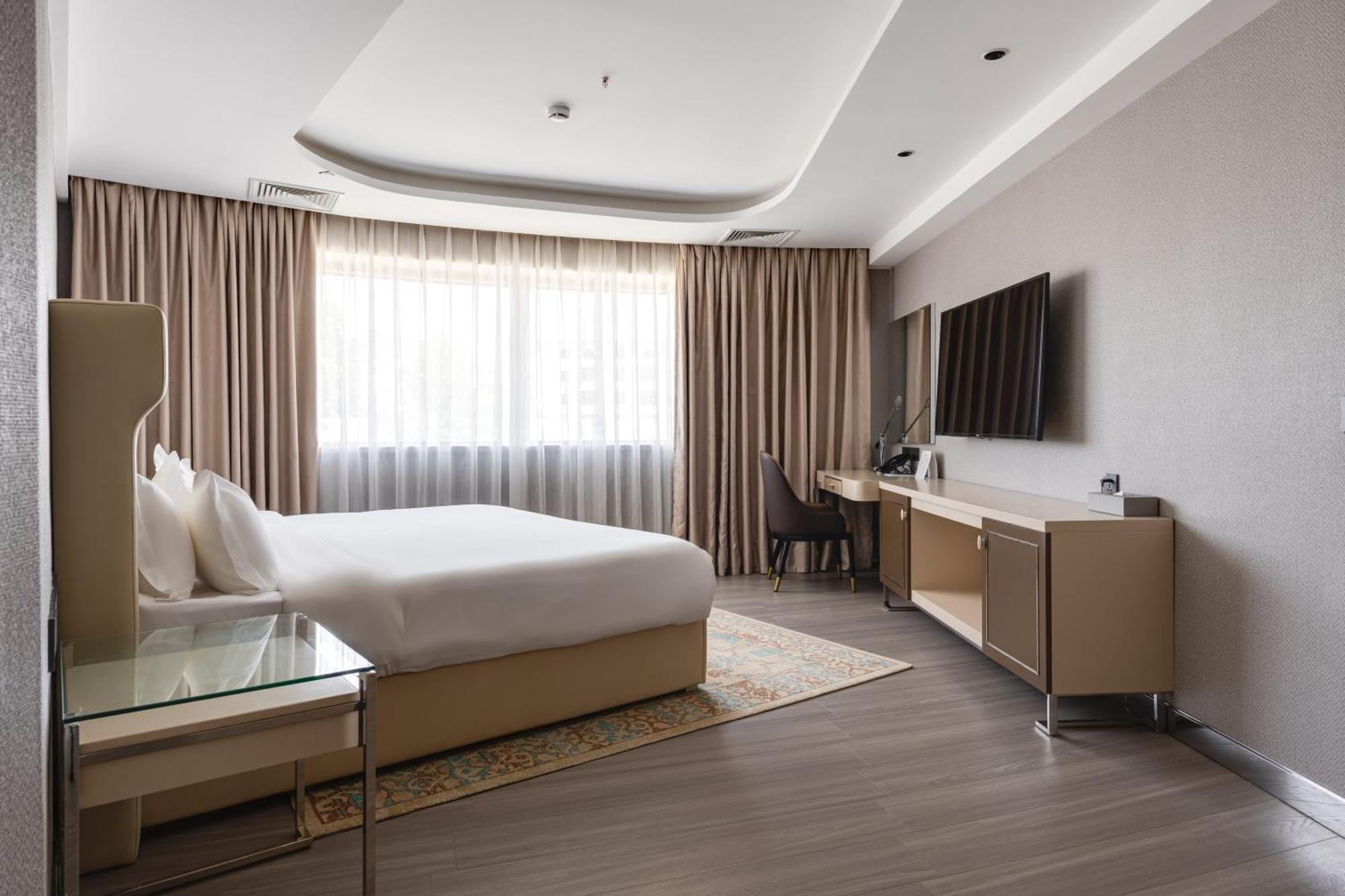Moevenpick Samarkand Bagian luar foto